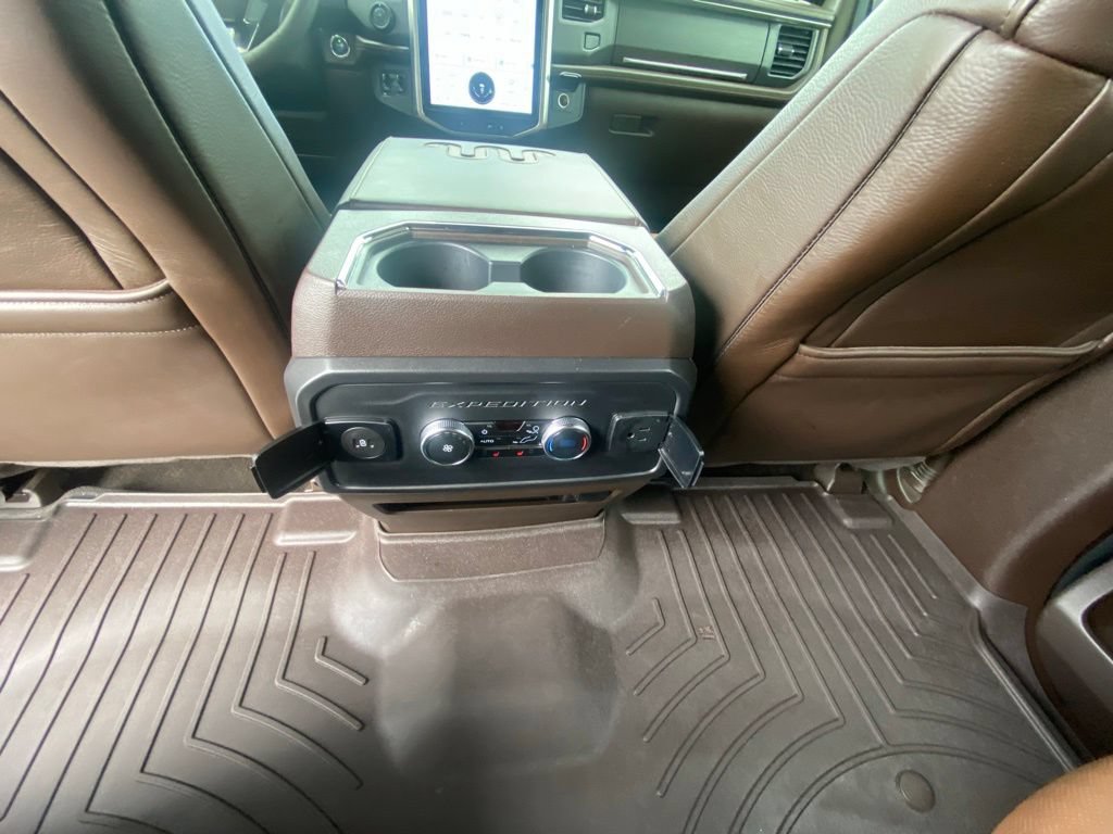 Certified 2024 Ford Expedition King Ranch RWD image 25