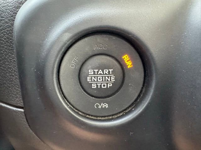 Used 2023 Jeep Wrangler Unlimited w/ Cold Weather Group AWD/4WD image 34