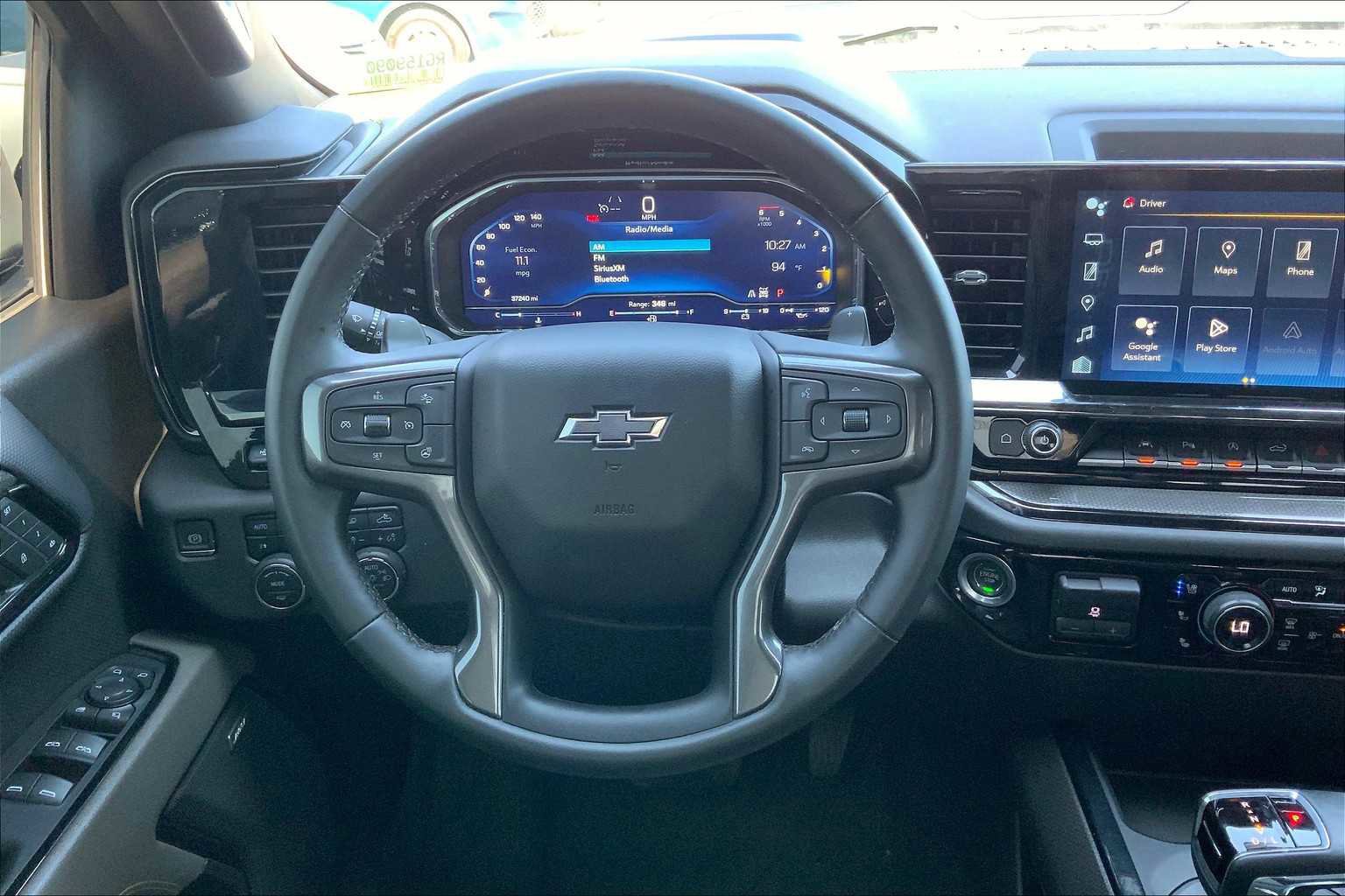 Used 2024 Chevrolet Silverado 1500 ZR2 w/ Technology Package image 7