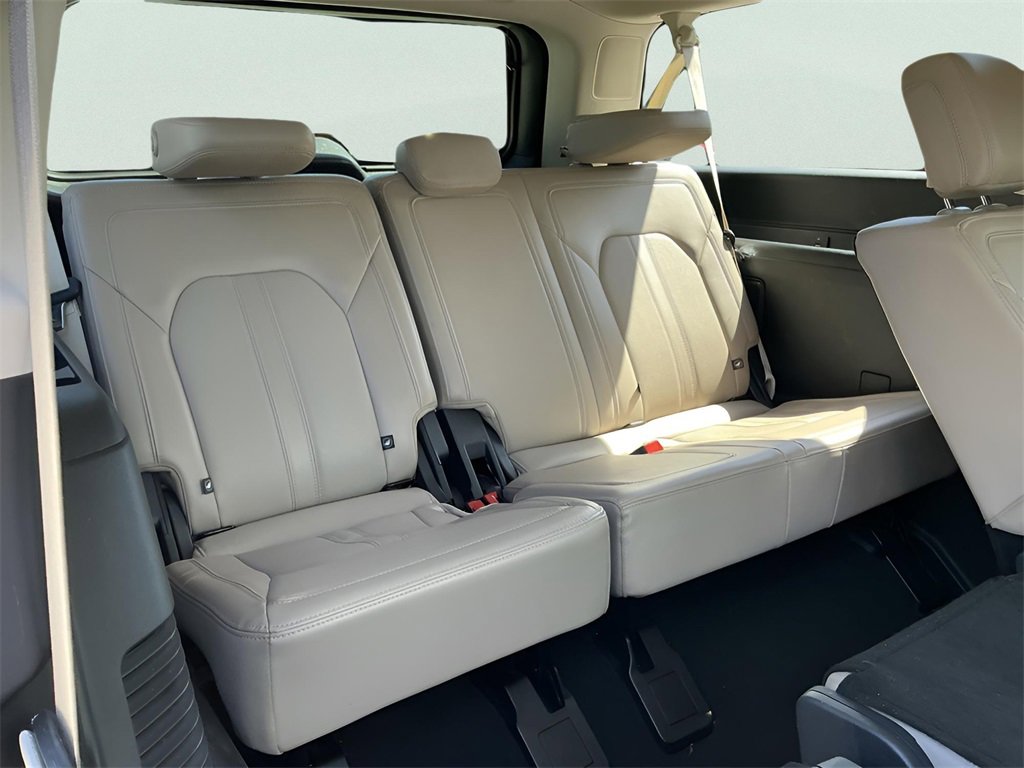 Certified 2024 Ford Expedition Max Limited image 18