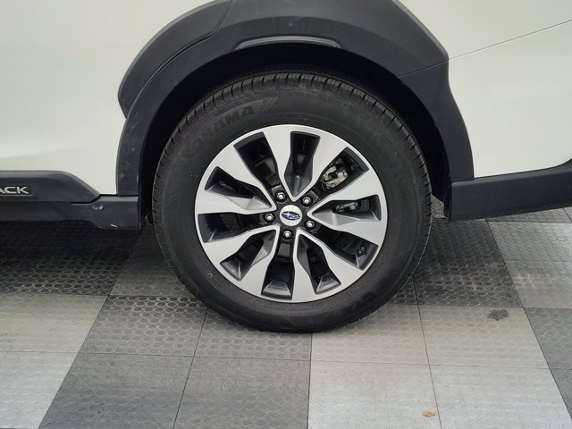 Used 2024 Subaru Outback Limited AWD/4WD image 16