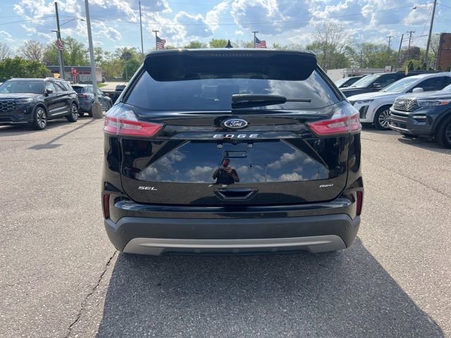 Certified 2023 Ford Edge SEL w/ Convenience Package AWD/4WD image 5