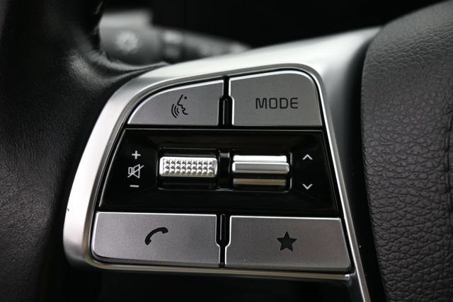 Used 2025 Kia Telluride S AWD/4WD image 17