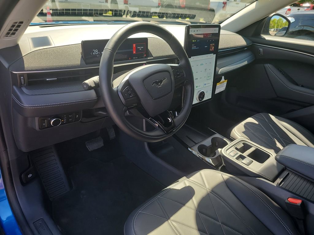 Certified 2025 Ford Mustang Mach-E Select RWD image 15