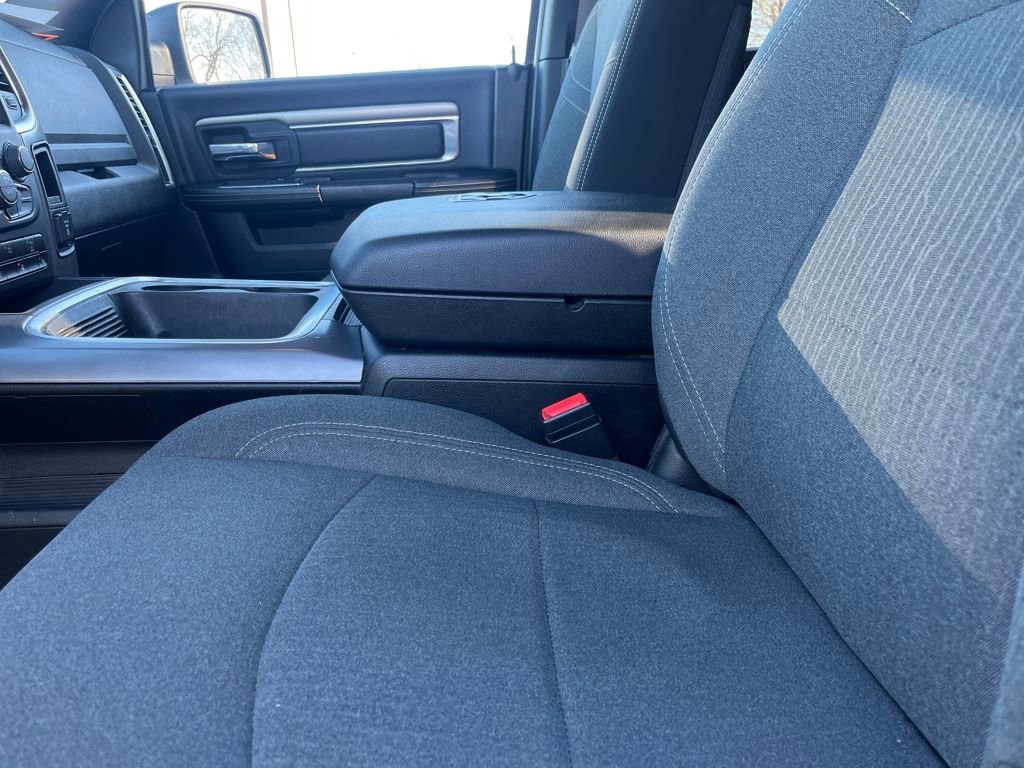 Used 2022 RAM 1500 Classic Warlock w/ Electronics Group AWD/4WD image 16