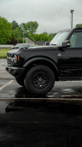 Certified 2025 Ford Bronco Outer Banks w/ Sasquatch Package AWD/4WD image 8