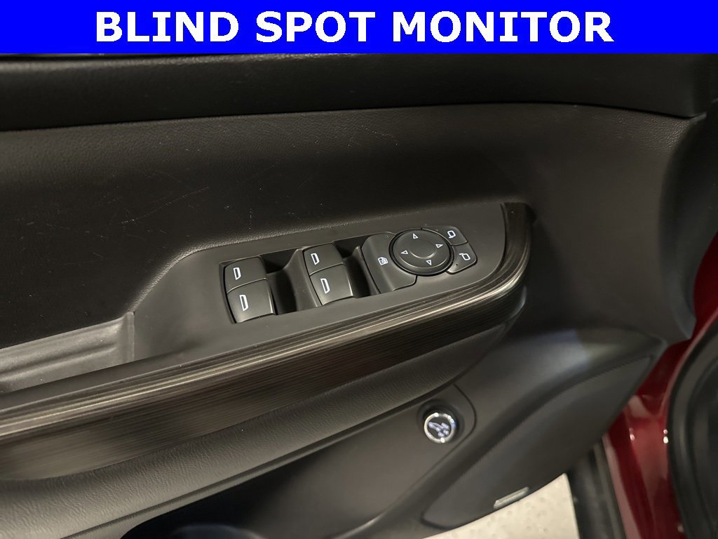 Used 2018 GMC Acadia SLT image 28