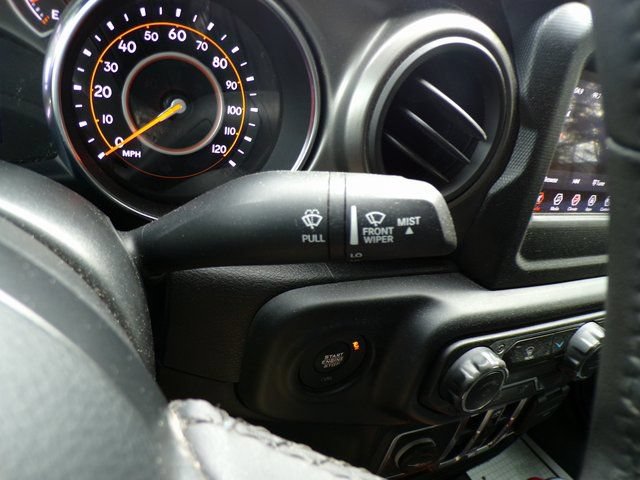 Used 2023 Jeep Gladiator Sport AWD/4WD image 17