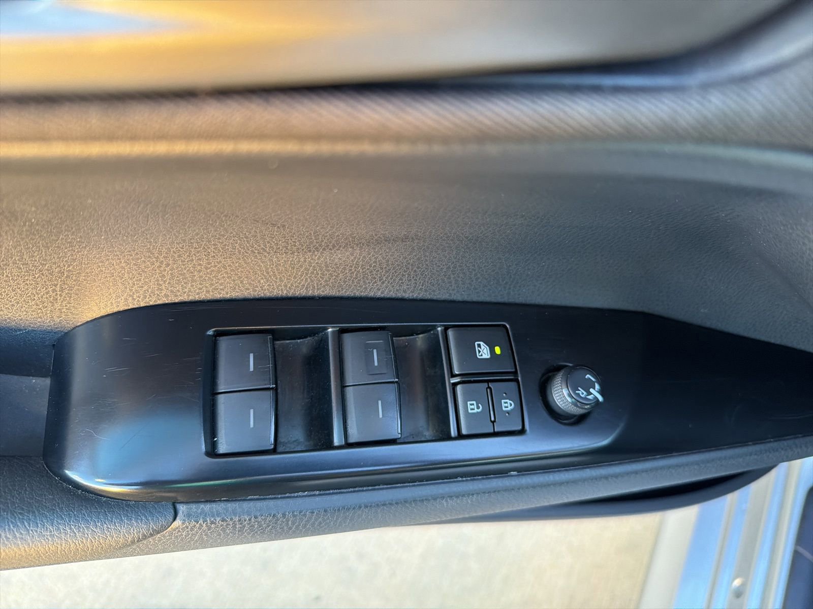 Used 2025 Toyota Camry LE image 16