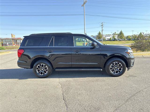 Certified 2024 Ford Expedition XLT AWD/4WD image 4