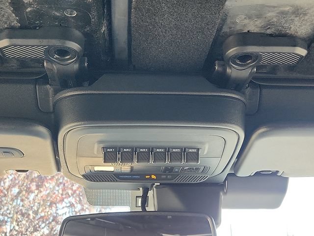 Certified 2025 Ford Bronco Stroppe Edition AWD/4WD image 19