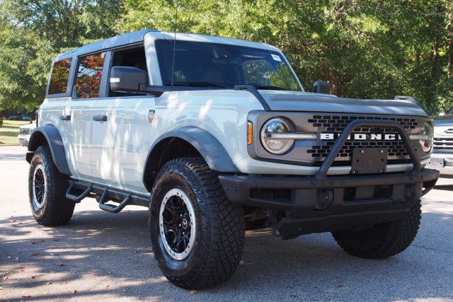 Certified 2022 Ford Bronco Badlands AWD/4WD image 1
