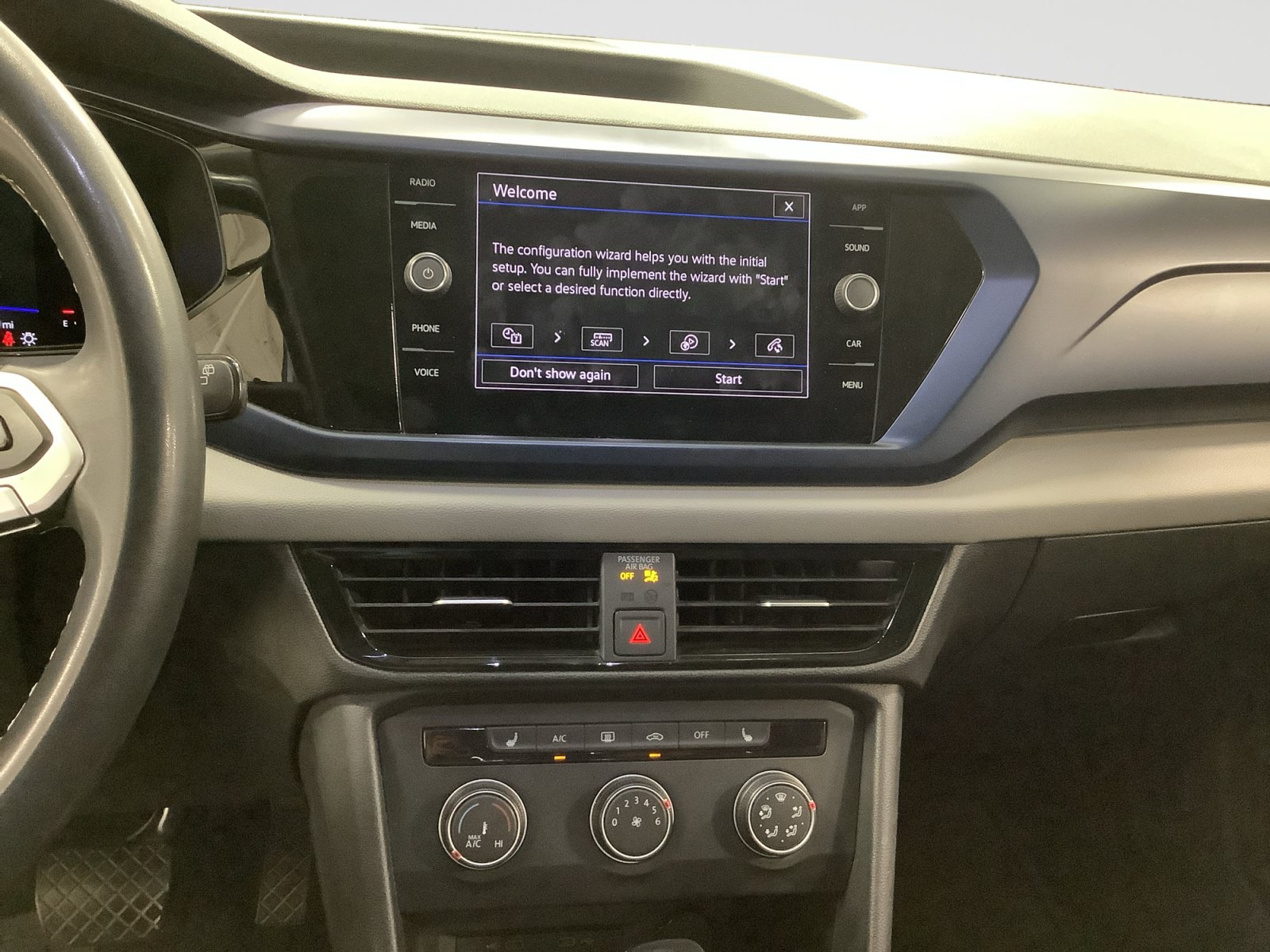 Used 2022 Volkswagen Taos SE FWD image 22