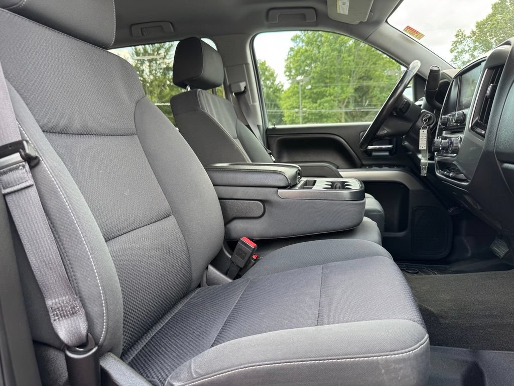 Used 2017 Chevrolet Silverado 1500 LT w/ All Star Edition AWD/4WD image 15
