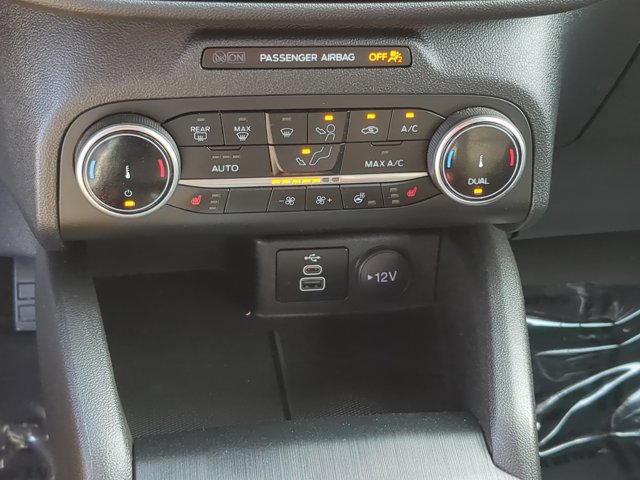 Certified 2024 Ford Escape ST-Line Select AWD/4WD image 22
