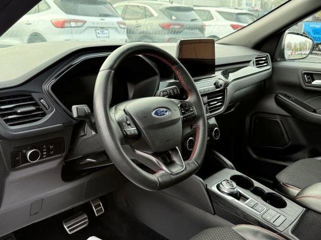 Certified 2023 Ford Escape ST-Line image 13