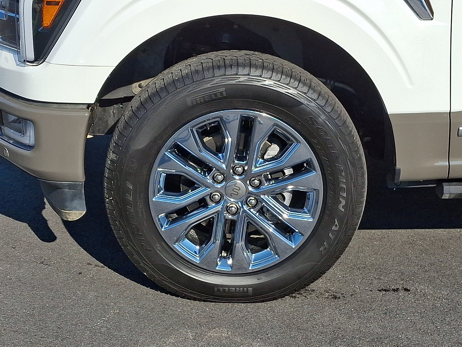 Certified 2025 Ford F150 King Ranch AWD/4WD image 9