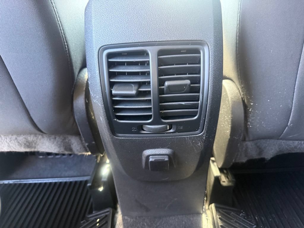 Certified 2018 Ford Escape SE w/ SE Sync 3 Package FWD image 36
