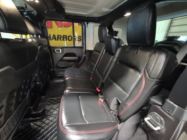 Used 2019 Jeep Wrangler Unlimited Rubicon w/ Dual Top Group AWD/4WD image 30