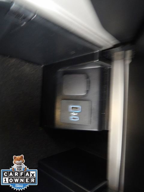 Certified 2022 Ford Explorer XLT w/ Equipment Group 202A image 18