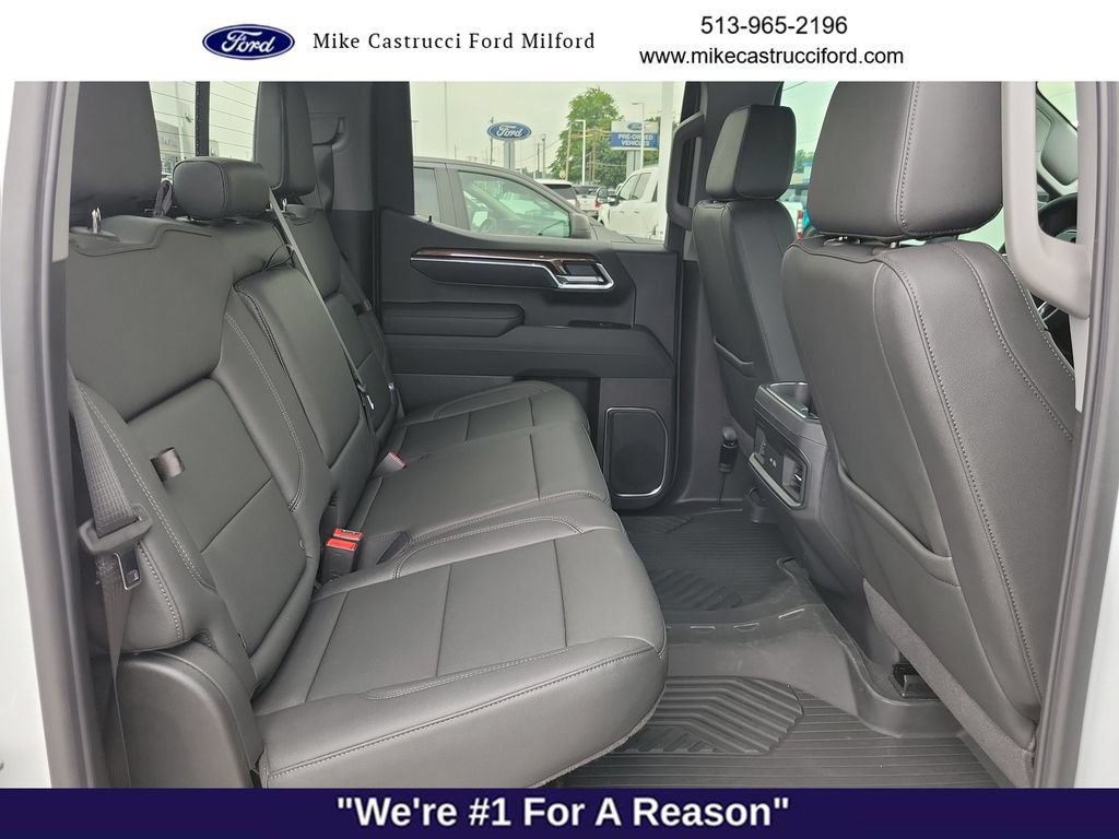 Used 2026 Chevrolet Silverado 1500 LT Trail Boss w/ LT Trail Boss Premium Package AWD/4WD image 23
