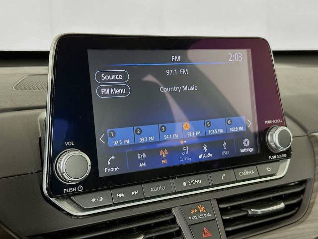 Used 2024 Nissan Altima 2.5 SV FWD image 16