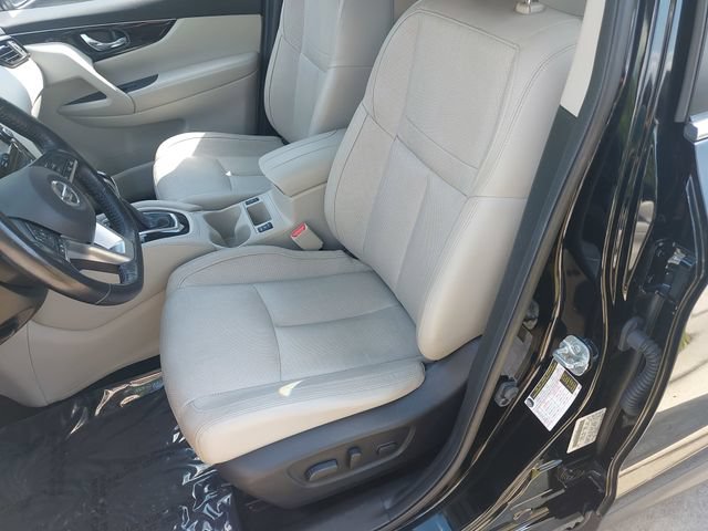 Used 2017 Nissan Rogue Sport SL AWD/4WD image 15