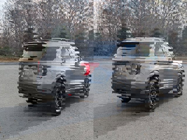 Certified 2022 Ford Explorer Timberline w/ Timberline Technology Package image 5