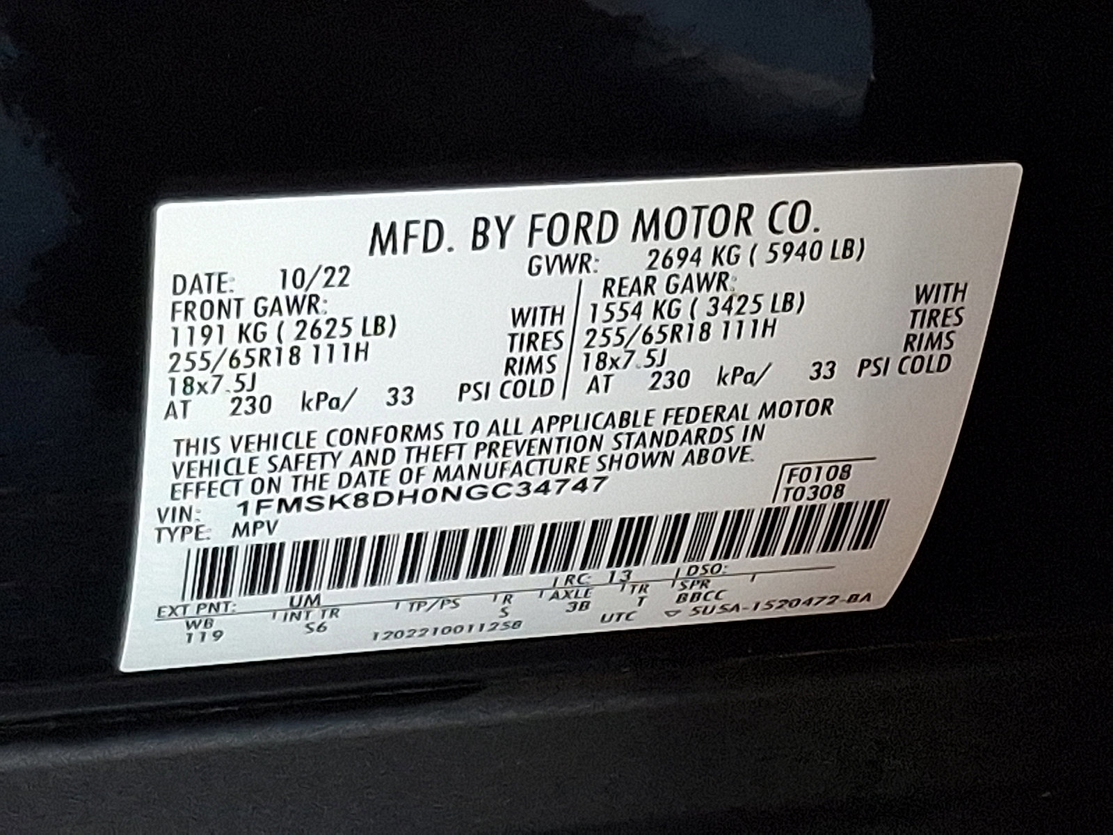 Certified 2022 Ford Explorer XLT w/ Equipment Group 202A image 27