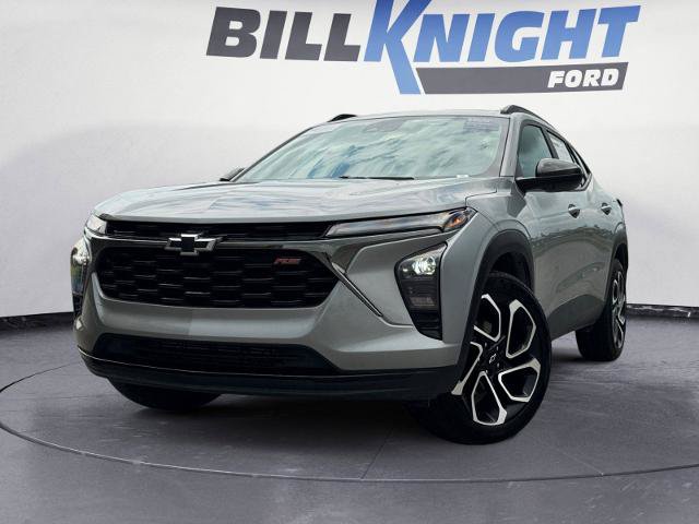 Used 2025 Chevrolet Trax RS