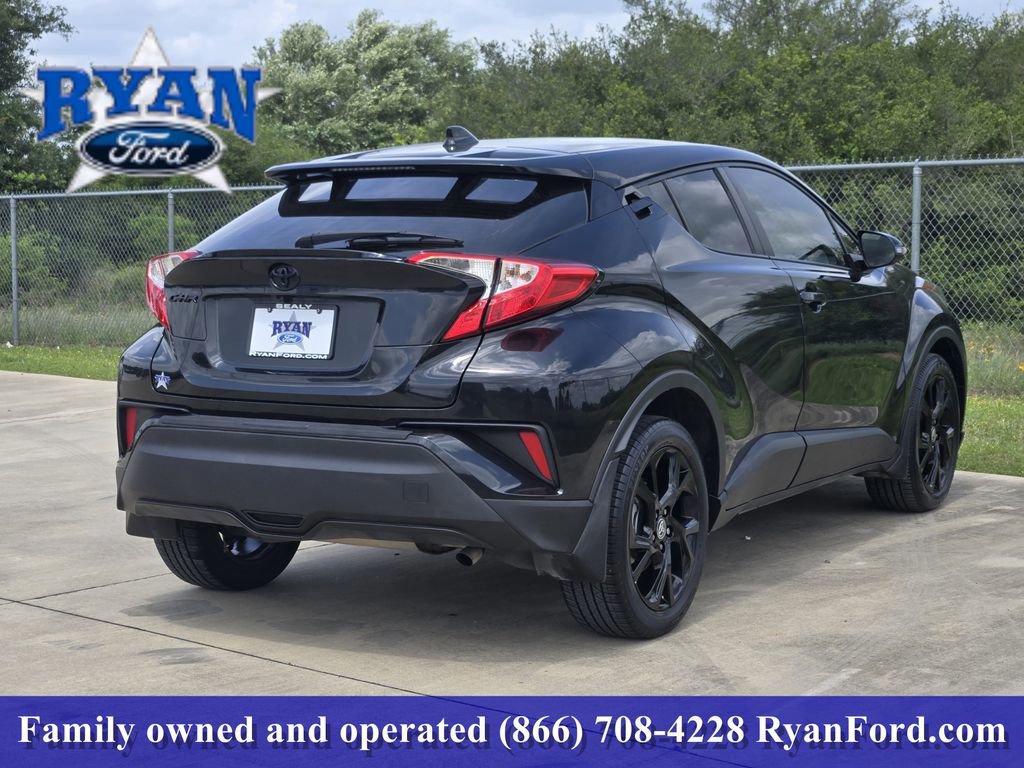 Used 2021 Toyota C-HR Nightshade image 3