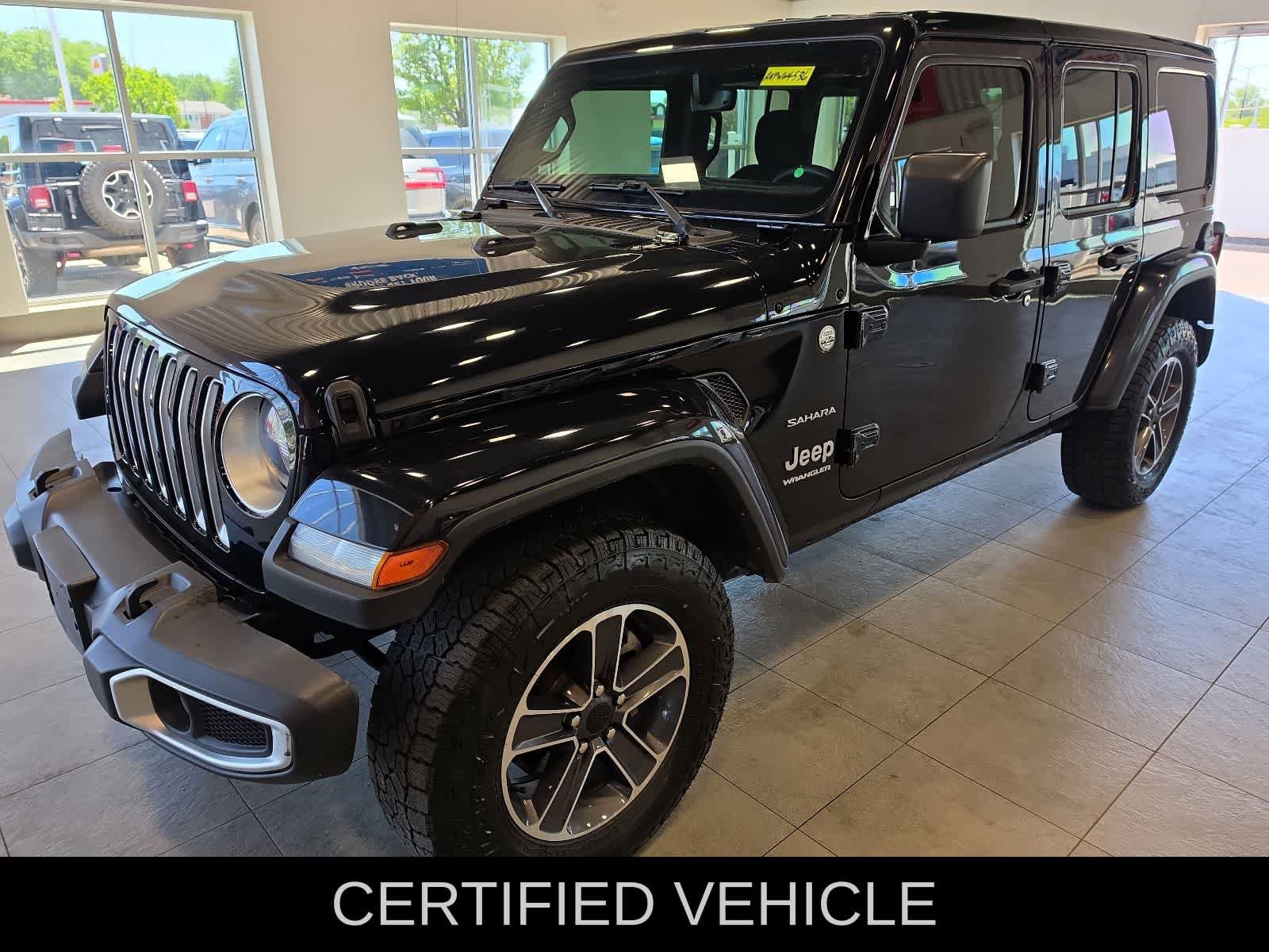 Used 2023 Jeep Wrangler Unlimited Sahara AWD/4WD image 1