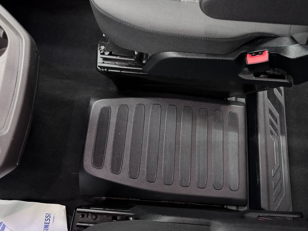Certified 2022 Ford Transit 350 XLT RWD image 22