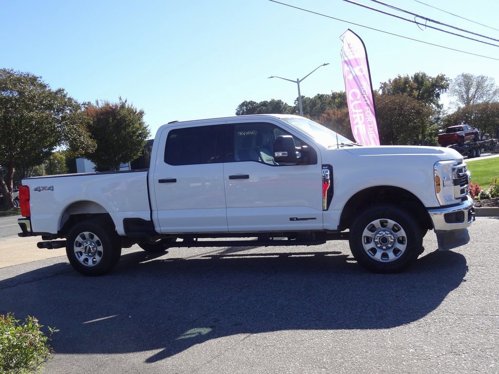 Certified 2024 Ford F250 XLT image 8