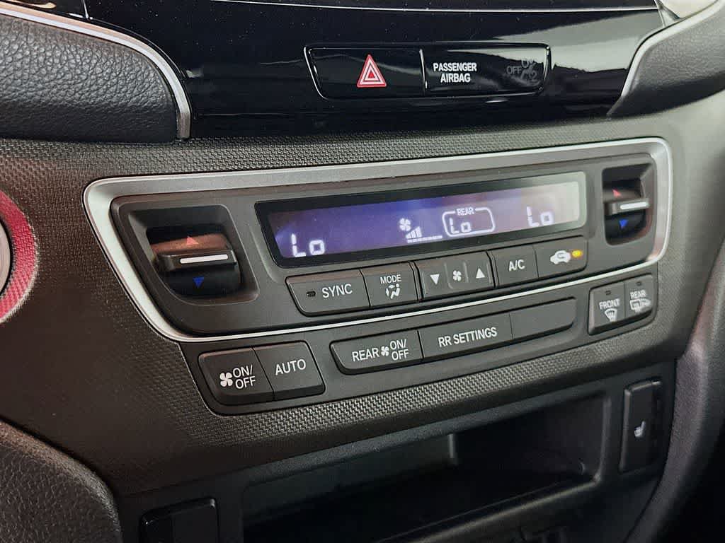 Used 2023 Honda Passport TrailSport image 18