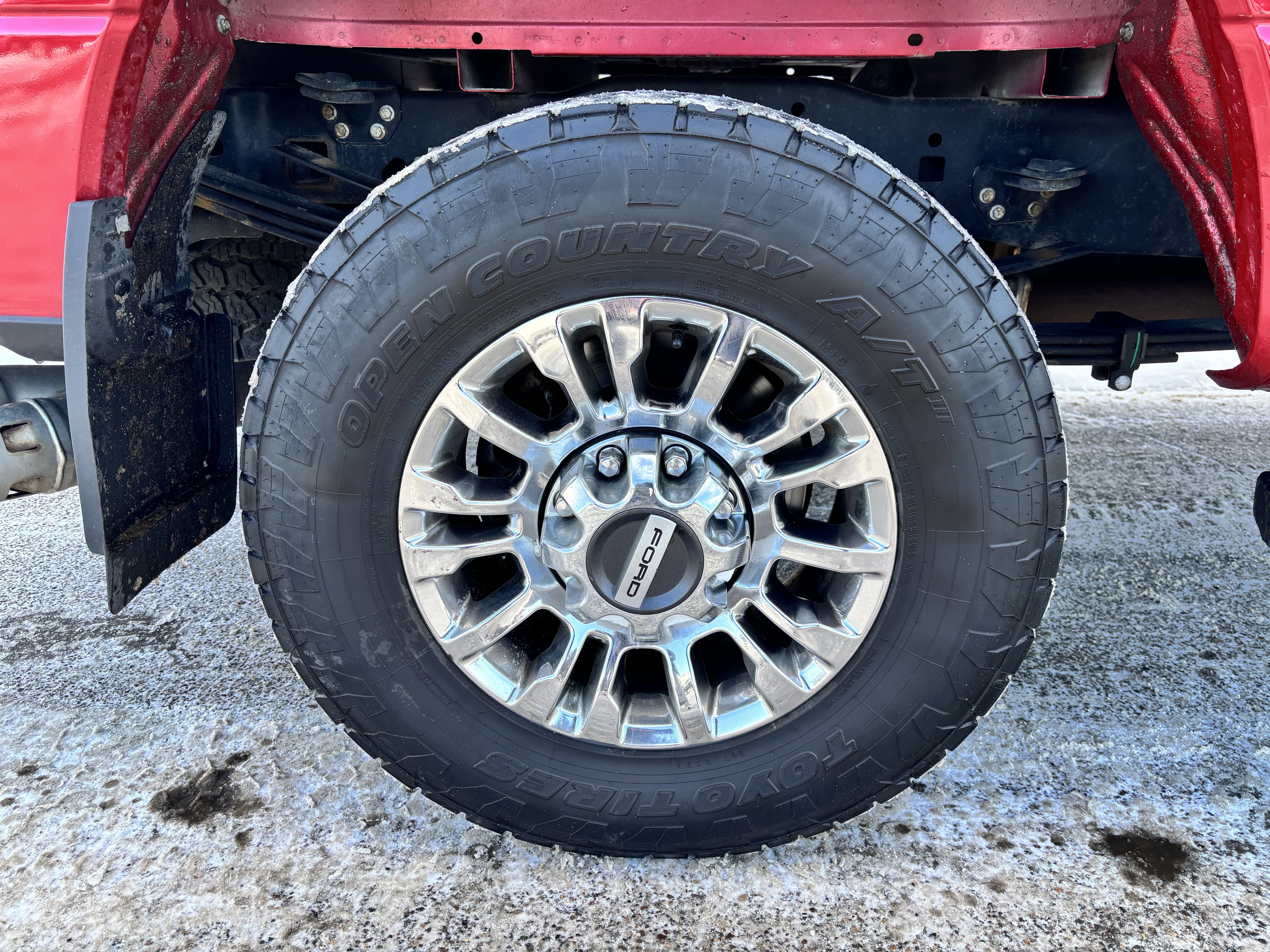 Certified 2022 Ford F350 Lariat w/ Lariat Ultimate Package image 17