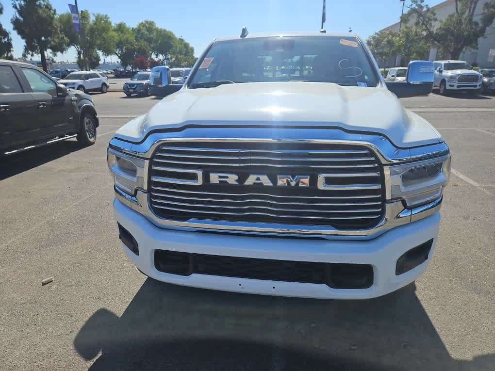Used 2024 RAM 2500 Laramie w/ Safety Group AWD/4WD image 2