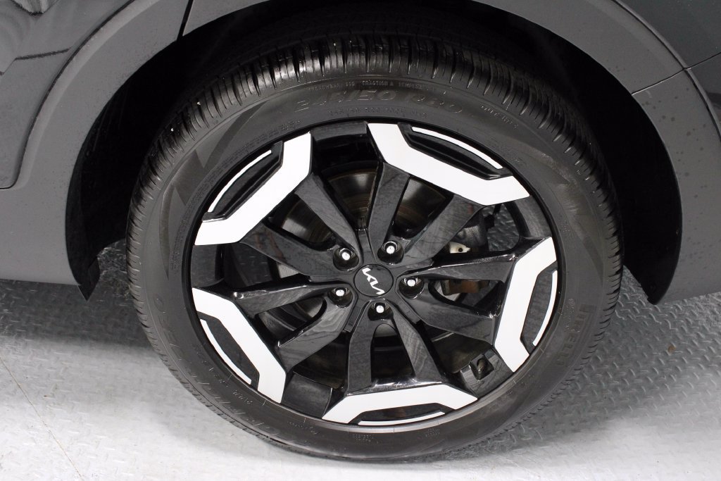 Used 2025 Kia Telluride EX AWD/4WD image 20