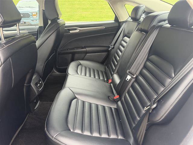 Certified 2020 Ford Fusion SEL FWD image 20