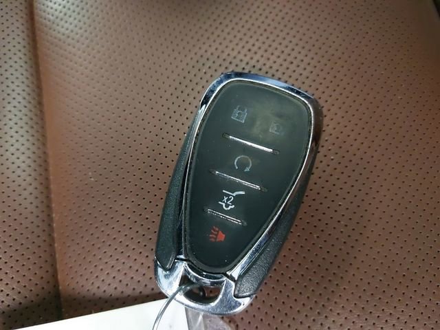 Used 2021 Chevrolet Traverse High Country image 35