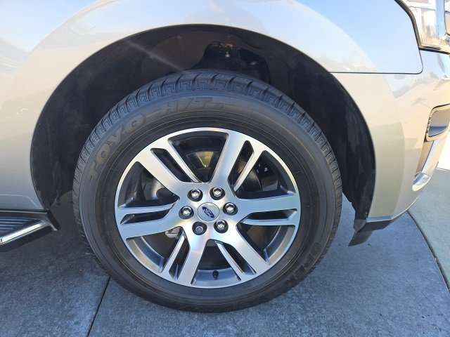 Certified 2022 Ford Expedition XLT image 12