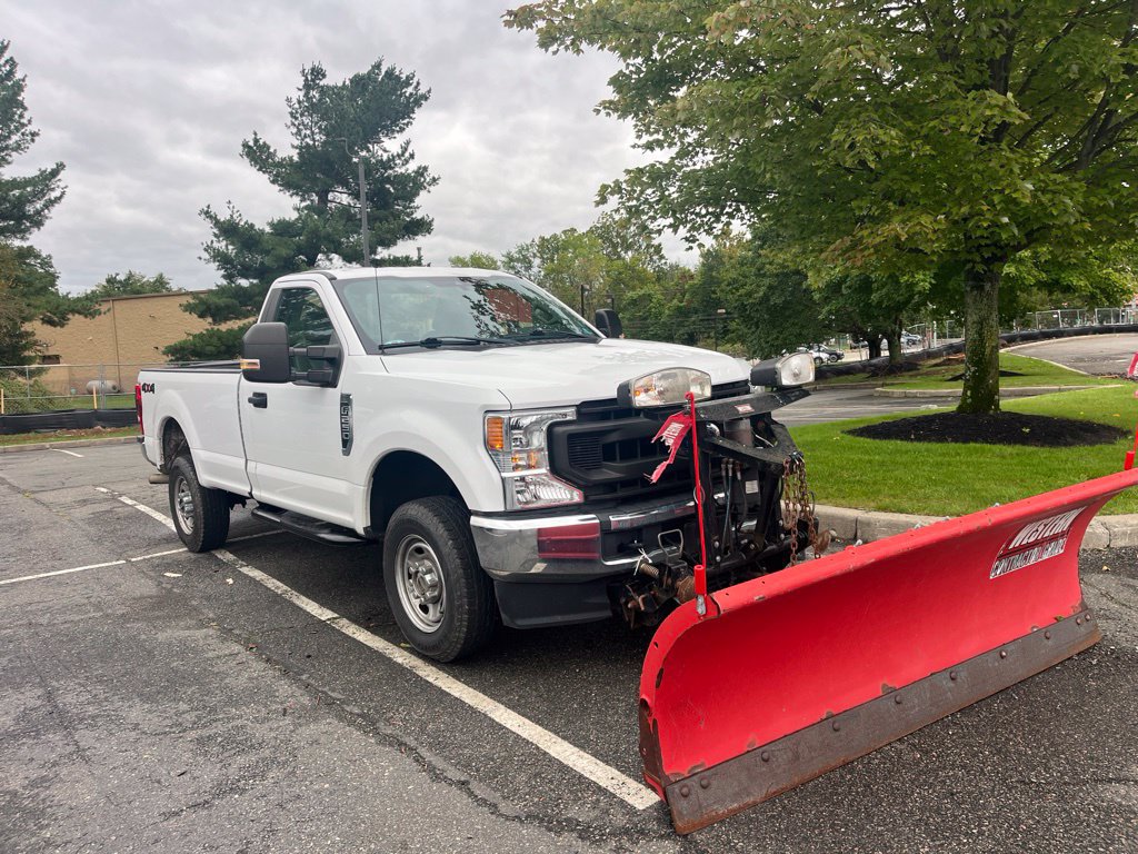 Certified 2020 Ford F250 XL w/ Power Equipment Group AWD/4WD image 3