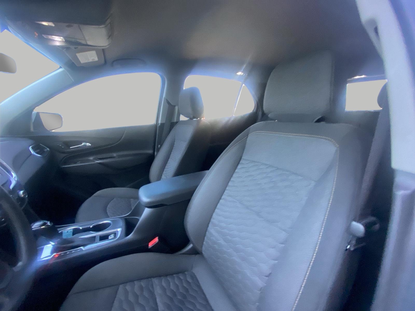 Used 2021 Chevrolet Equinox LT AWD/4WD image 11