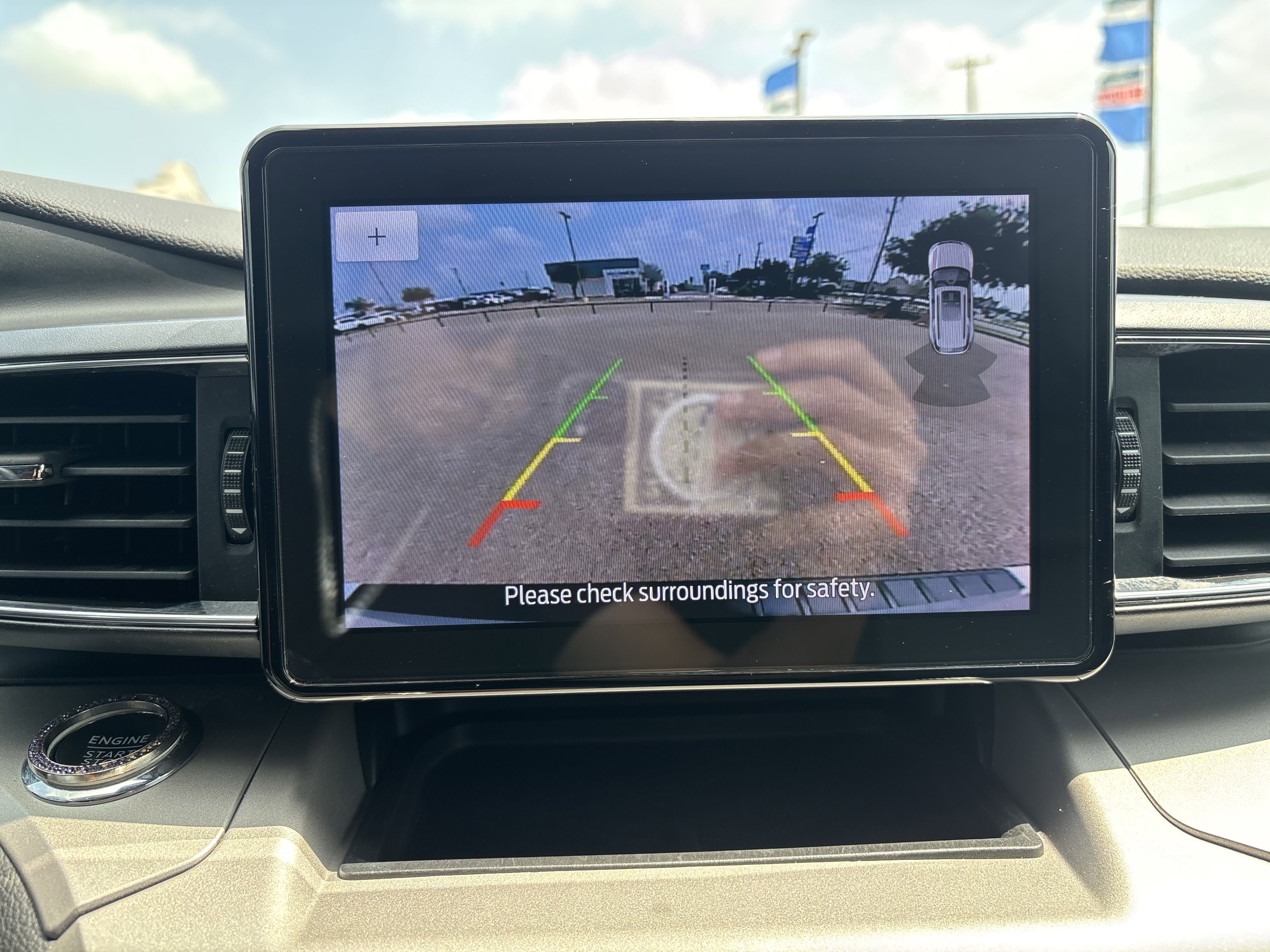 Certified 2023 Ford Explorer XLT w/ Equipment Group 202A RWD image 40