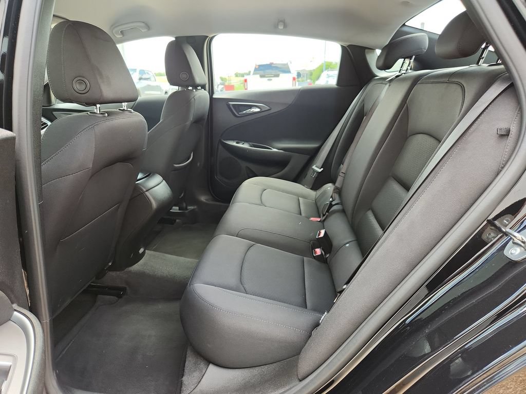 Used 2024 Chevrolet Malibu LS FWD image 13