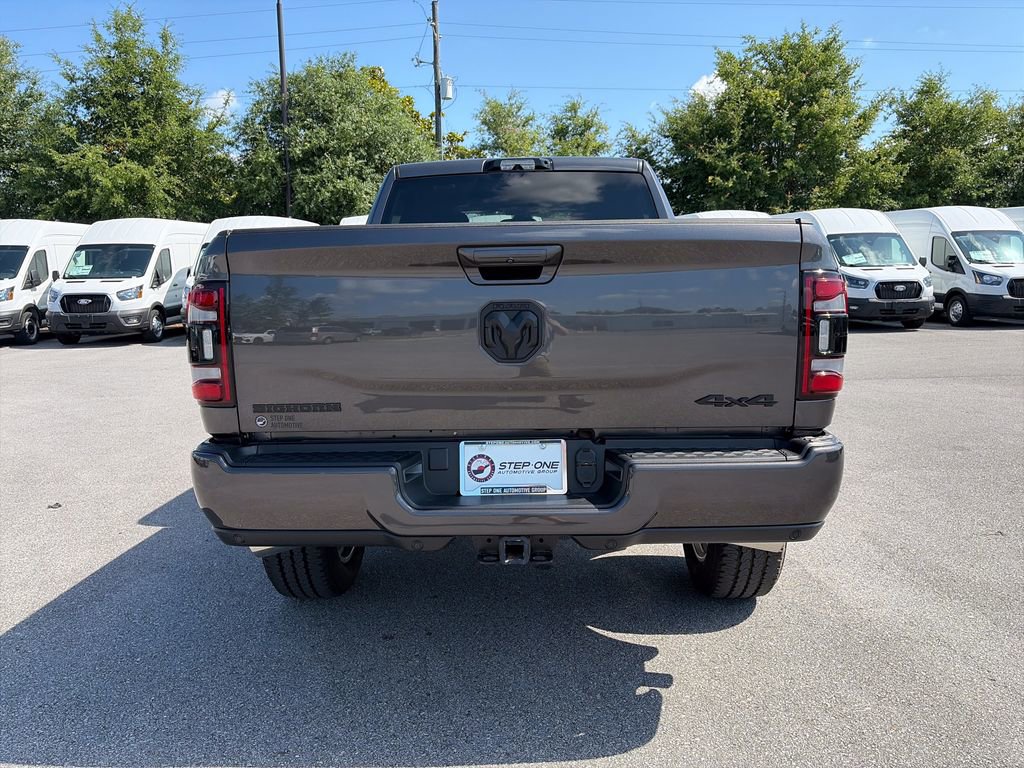 Used 2024 RAM 2500 Big Horn w/ Night Edition AWD/4WD image 6