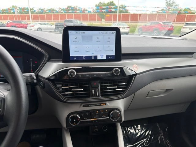 Certified 2025 Ford Escape Active AWD/4WD image 15