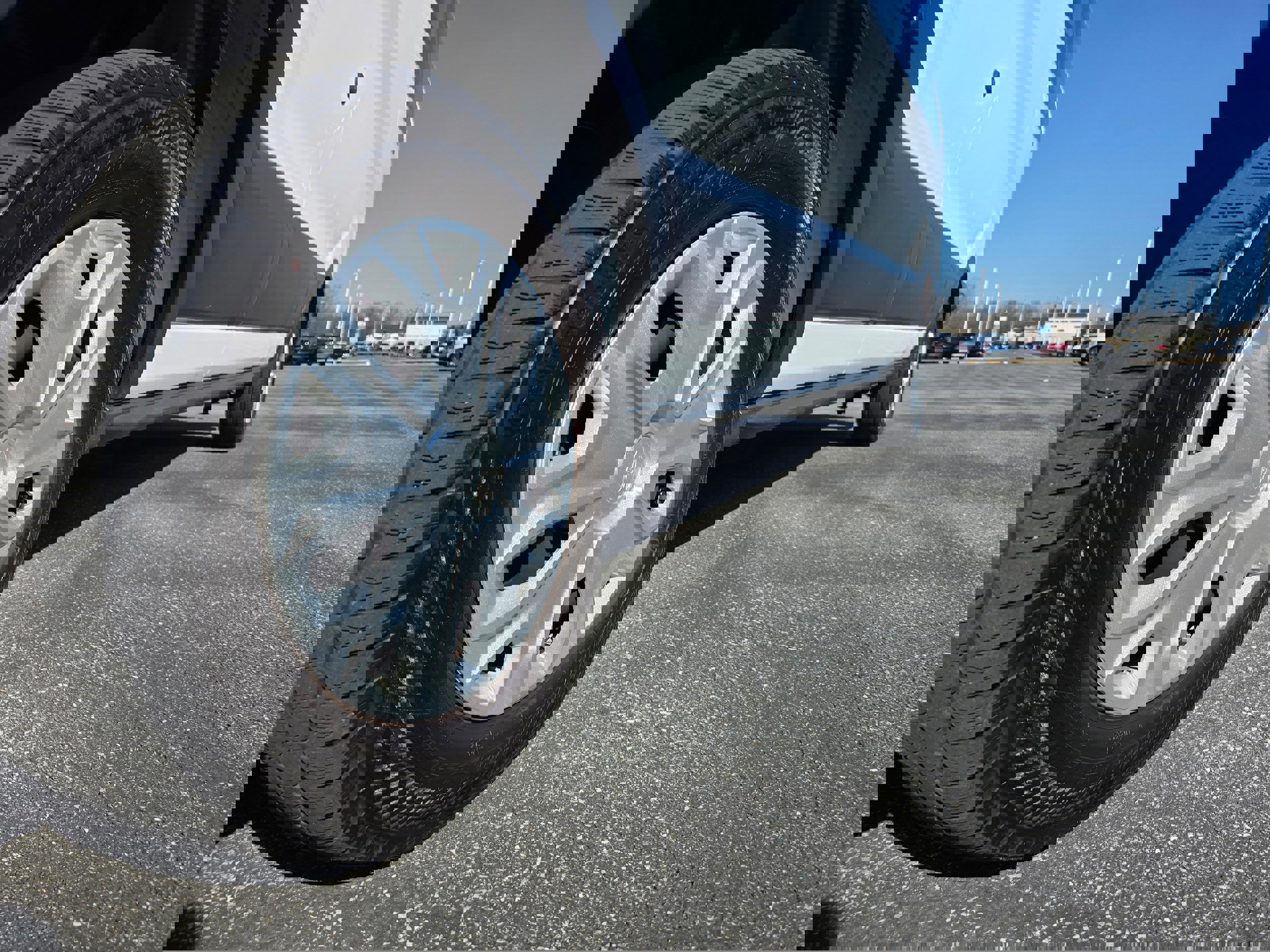 Certified 2024 Ford Transit 350 XLT image 22