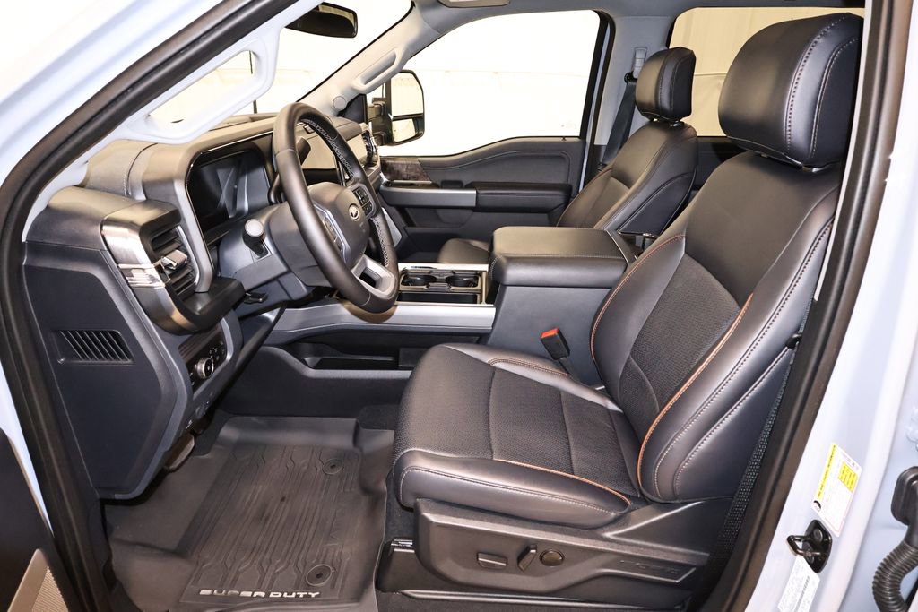 Certified 2025 Ford F250 Lariat w/ Lariat Ultimate Package AWD/4WD image 29