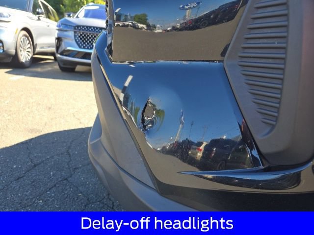 Used 2022 Toyota RAV4 XLE AWD/4WD image 19